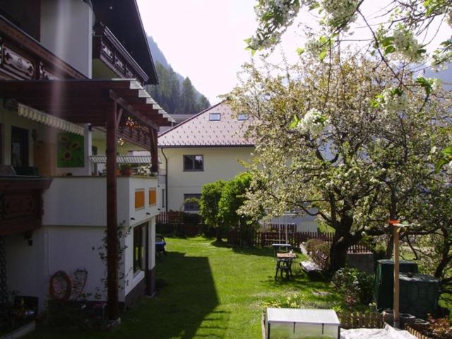 Haus Marion Διαμέρισμα Jerzens Εξωτερικό φωτογραφία